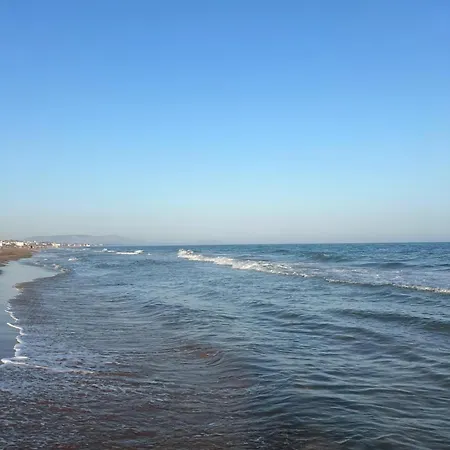 A 200 Metri Dal Mare *