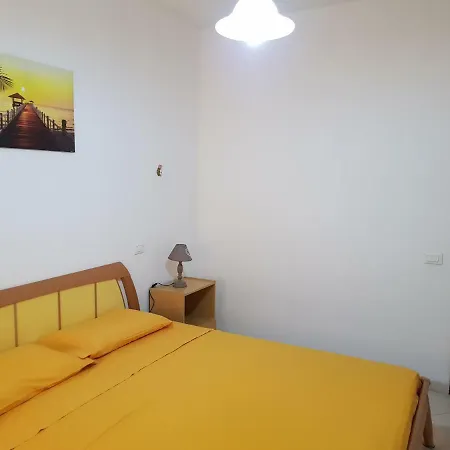 Casa Vacanze A 200 Metri Dal Mare Hébergement de vacances Triscina